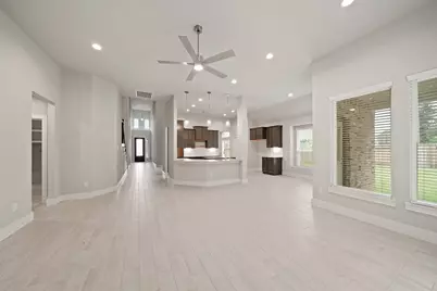 2140 Golden Spruce Court, Conroe, TX 77301 - Photo 11