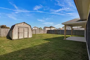 14903 Lanai Dr, Baytown, TX 77523 - Photo 35