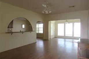 511 Avenue J, South Houston, TX 77587 - Photo 9