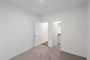 10707 Crockett Meadows Blvd, Conroe, TX 77306 - Photo 9