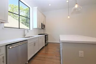 816 W 22nd St, Houston, TX 77008 - Photo 7
