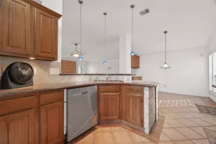 3306 S Greenpark Dr Dr, Houston, TX 77082 - Photo 21