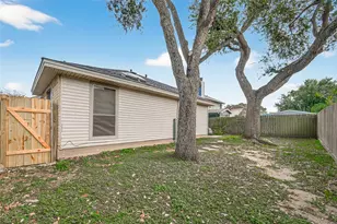 3306 S Greenpark Dr Dr, Houston, TX 77082 - Photo 49