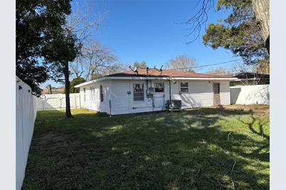 2113 Glendale Street, La Marque, TX 77568 - Photo 3