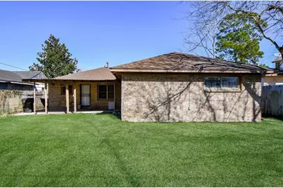 5510 Ricky Street, Houston, TX 77033 - Photo 15