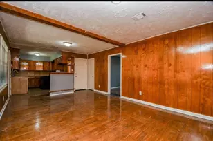 5510 Ricky St, Houston, TX 77033 - Photo 9