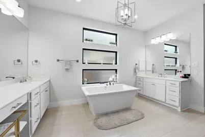 31 Welston Terrace Drive, Tomball, TX 77375 - Photo 17