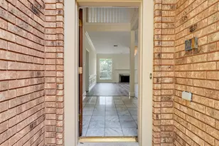 1127 Gloria Ct, Sugar Land, TX 77478 - Photo 13