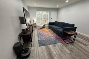 355 N Post Oak Ln, Houston, TX 77024 - Photo 7