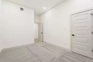 9819 Turnbow St, Houston, TX 77029 - Photo 21