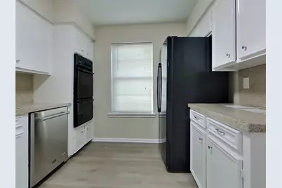 10406 Kirkwren Drive, Houston, TX 77089 - Photo 5