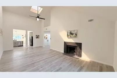 6330 Coachwood Drive, Houston, TX 77035 - Photo 9