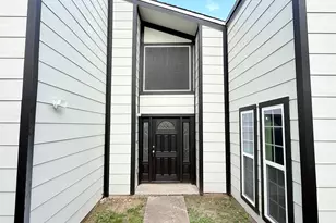 6330 Coachwood Dr, Houston, TX 77035 - Photo 3