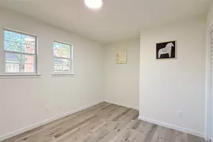 6330 Coachwood Dr, Houston, TX 77035 - Photo 21