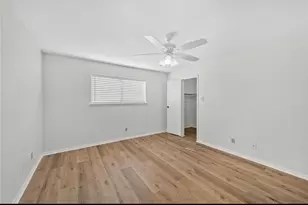 10811 Richmond Ave, Houston, TX 77042 - Photo 11