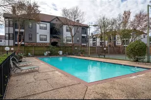 10811 Richmond Ave, Houston, TX 77042 - Photo 19