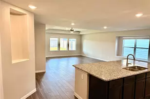 5322 Briana Dee Dr, Rosharon, TX 77583 - Photo 5