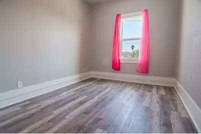 2714 Ball #B-2, Galveston, TX 77550 - Photo 13