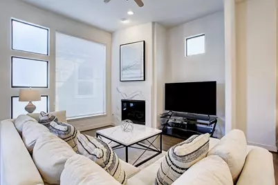 902 Roy Street, Houston, TX 77007 - Photo 3