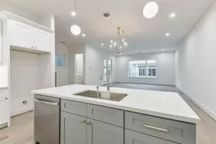 7709 Earl Rudder Wy, Houston, TX 77055 - Photo 11