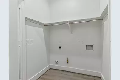 7709 Earl Rudder Way, Houston, TX 77055 - Photo 31