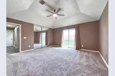 13327 Bridgewalk Lane, Houston, TX 77041 - Photo 11