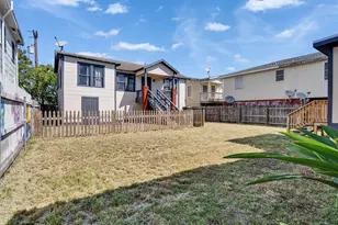 5224 Bernardo De Galvez, Galveston, TX 77551 - Photo 33
