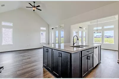 157 Peninsula Point Drive, Montgomery, TX 77356 - Photo 7