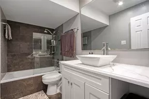 9707 Richmond Ave, Houston, TX 77042 - Photo 9