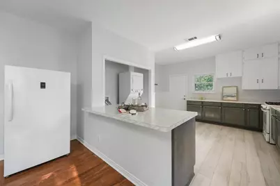 4924 Avenue Q, Galveston, TX 77551 - Photo 11