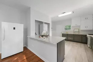 4924 Avenue Q, Galveston, TX 77551 - Photo 11