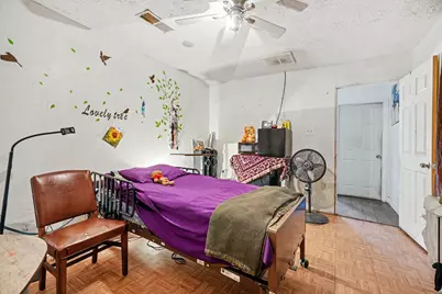 4311 Dragonwick Drive, Houston, TX 77045 - Photo 15