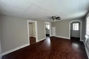 312 S Pumphrey St, Edna, TX 77957 - Photo 11