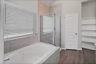 8431 Moonlight Bay Cir, Baytown, TX 77523 - Photo 13