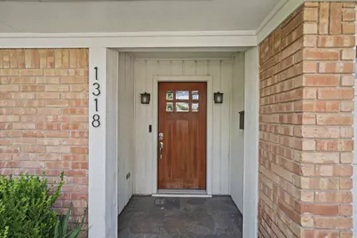 1318 Spillers Lane, Houston, TX 77043 - Photo 3