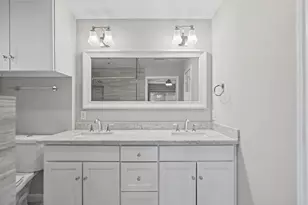 1318 Spillers Ln, Houston, TX 77043 - Photo 27