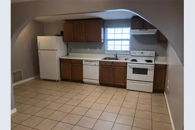 914 E 25th Street #Left, Houston, TX 77009 - Photo 1