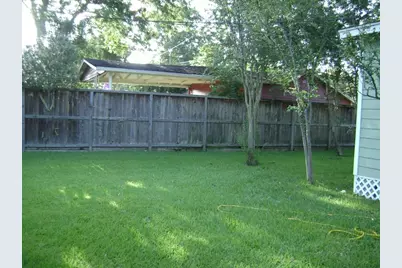 914 E 25th Street #Left, Houston, TX 77009 - Photo 13