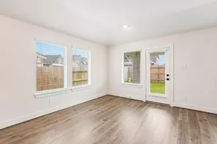 2814 Clapbread Ln, Rosenberg, TX 77471 - Photo 9