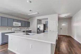 2822 Foster Hill Dr, Kingwood, TX 77345 - Photo 11