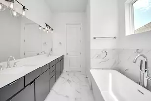 5823 Dolores St, Houston, TX 77057 - Photo 27