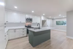 26701 Knotty Wood Ct, Huntsville, TX 77320 - Photo 17