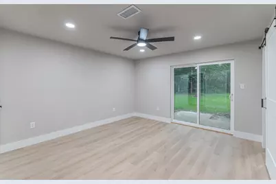 26701 Knottywood Court, Huntsville, TX 77320 - Photo 29