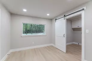 26701 Knotty Wood Ct, Huntsville, TX 77320 - Photo 23