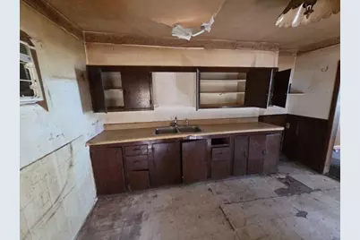 1007 S Scullin Avenue, Denison, TX 75020 - Photo 3