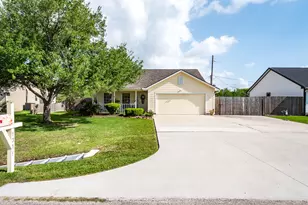 1311 Alpha Ln, Crosby, TX 77532 - Photo 5