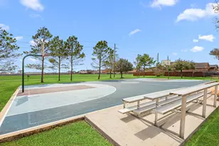 8014 Ecru Ln, Rosharon, TX 77583 - Photo 31