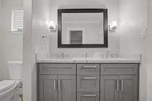 11911 Hillcroft Ave, Houston, TX 77035 - Photo 17