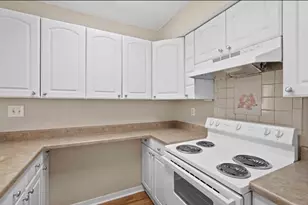 10164 Oakberry St, Houston, TX 77042 - Photo 5