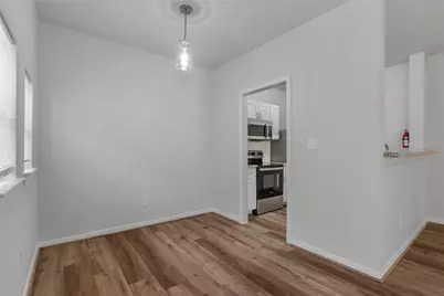 4313 Harrisburg Boulevard #5, Houston, TX 77003 - Photo 7